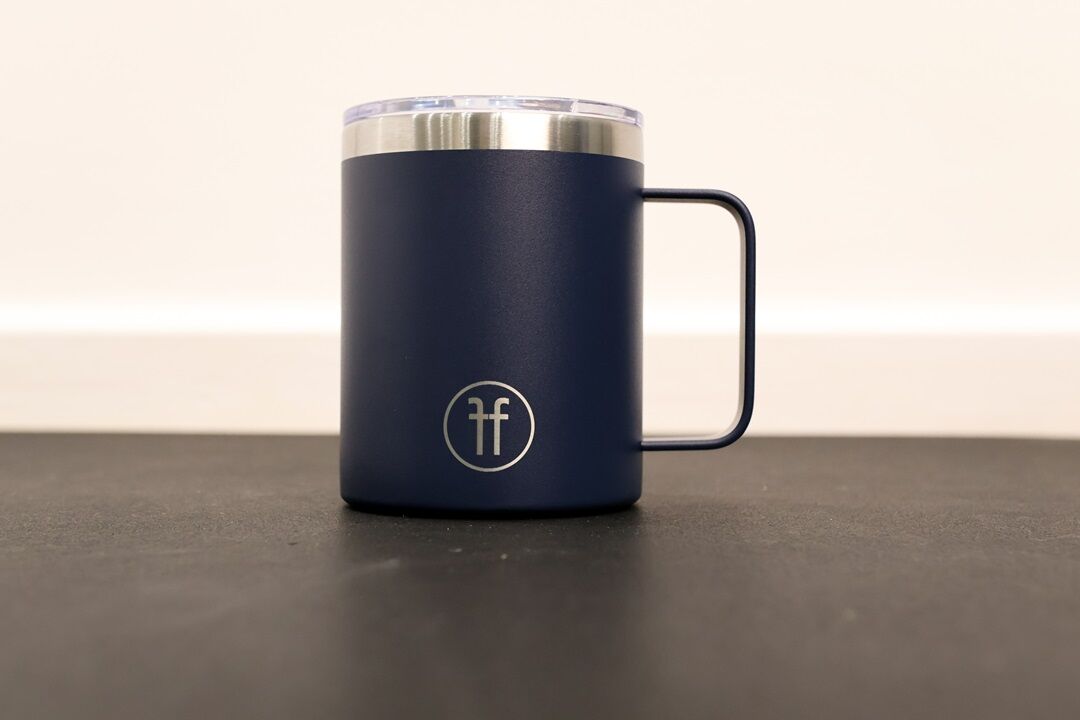 mug. stay hot keep cool travel mug in blue