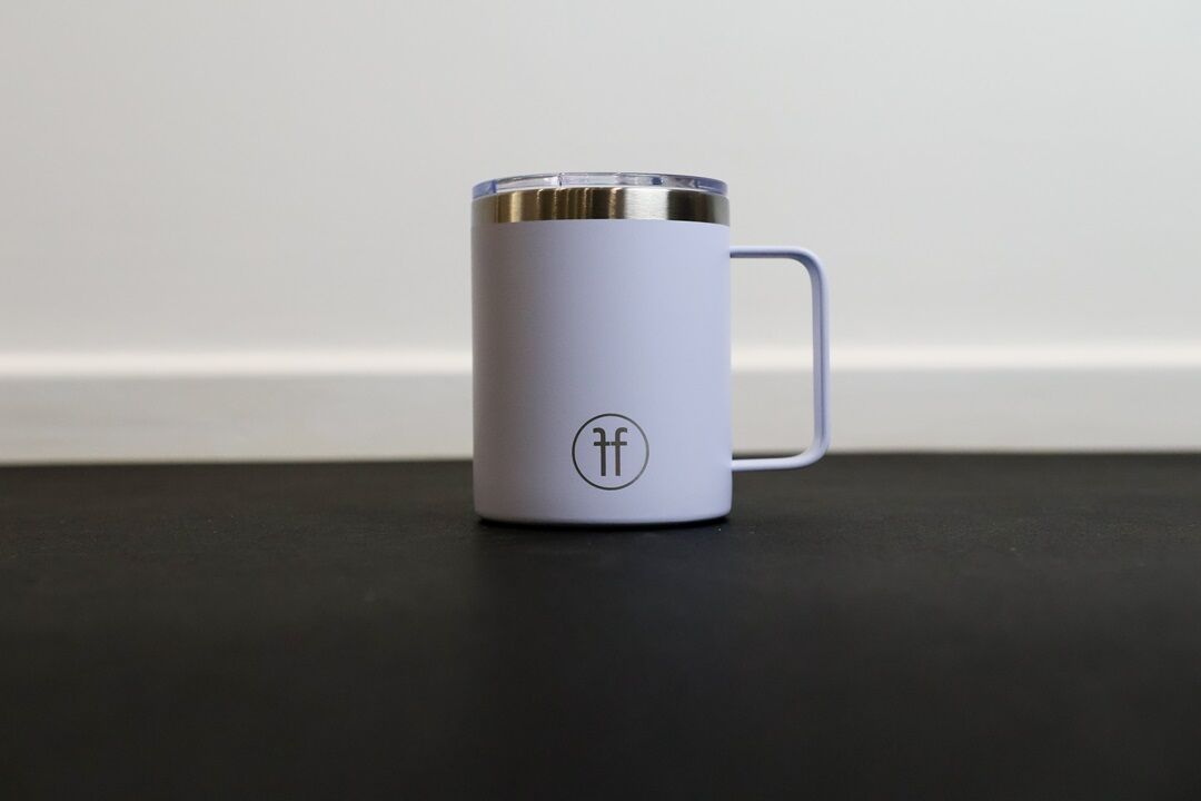 mug. stay hot keep cool travel mug in white